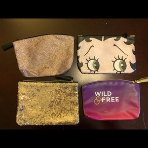 LOT OF 4 IPSY MAKEUP BAGS-GLITZ & GLAM ⭐️